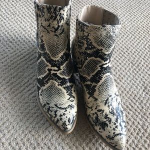Embossed snakeprint ankle boots